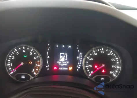 2020 Jeep Renegade Latitude 4X4 из США, поврежденный, VIN ZACNJBBB9LPL21575